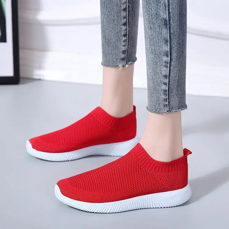 Breathable Mesh Slip-On Round Toe Flat Shoes