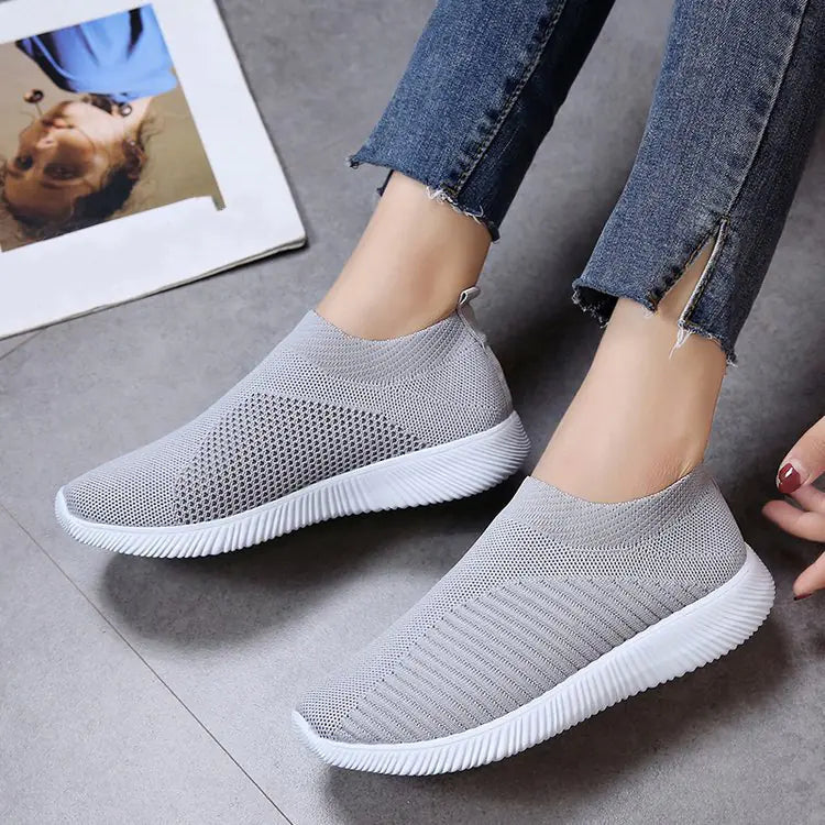 Breathable Mesh Slip-On Round Toe Flat Shoes